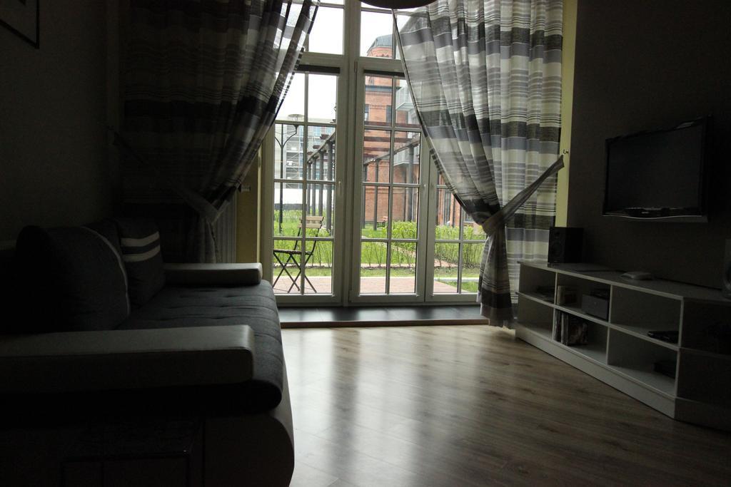Апартаменти Loft Niezapominajka W Tobaco Park Лодзь Екстер'єр фото